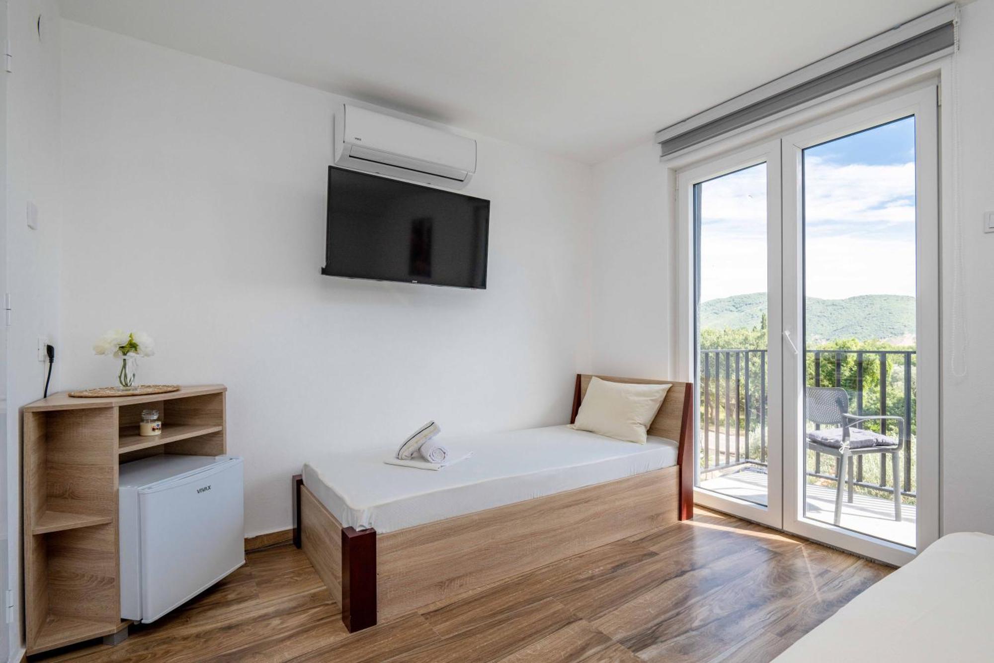 Sumice Inn Petrovac Exterior foto
